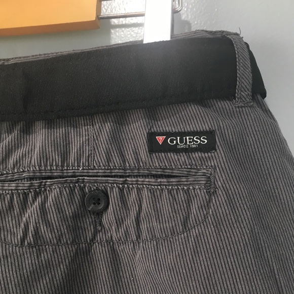 Guess Grey Striped Shorts & Black Belt 36 Waist - Picture 8 of 8